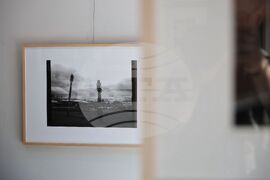 Бургас - Карина Попова - изложба фотография и рисунки