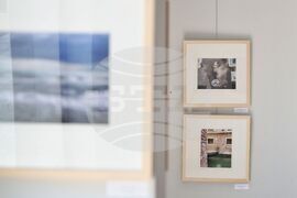 Бургас - Карина Попова - изложба фотография и рисунки