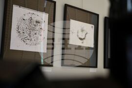 Бургас - Карина Попова - изложба фотография и рисунки