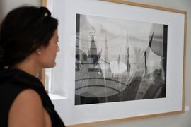 Бургас - Карина Попова - изложба фотография и рисунки