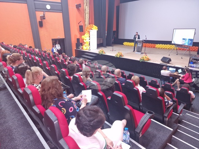 Търговище е домакин на Регионален образователен форум на тема „Умения на XXI век“