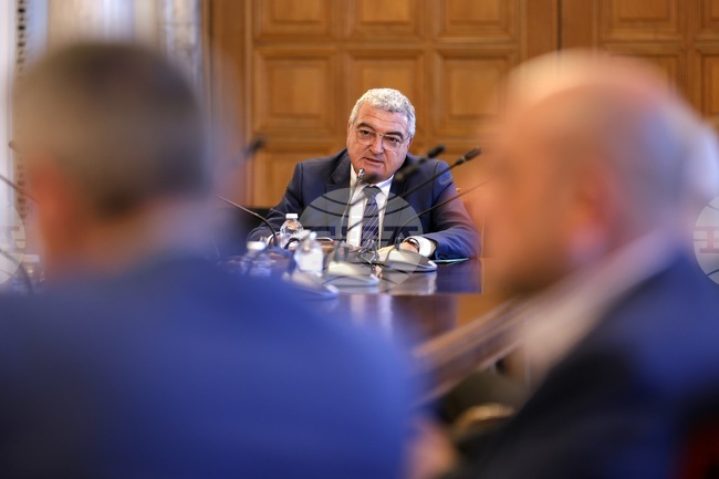 В Закона за здравето има празноти, които допринасят за разпространението на т.нар. райски газ и възпрепятстват контрола, каза директорът на столичната РЗИ