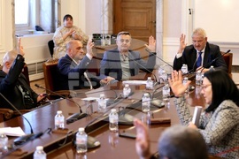 Народно събрание - Временна комисия - наркотични вещества