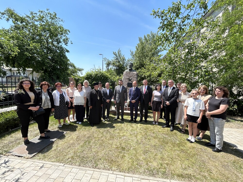 Представители на българската общност в Будапеща отбелязаха 2 юни 