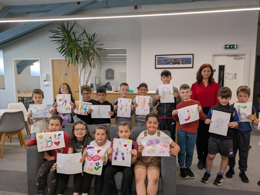 Първо българско училище „Надежда Станчова – лейди Мюър“ в Единбург отпразнува 24 май с уроци за буквите и знанието