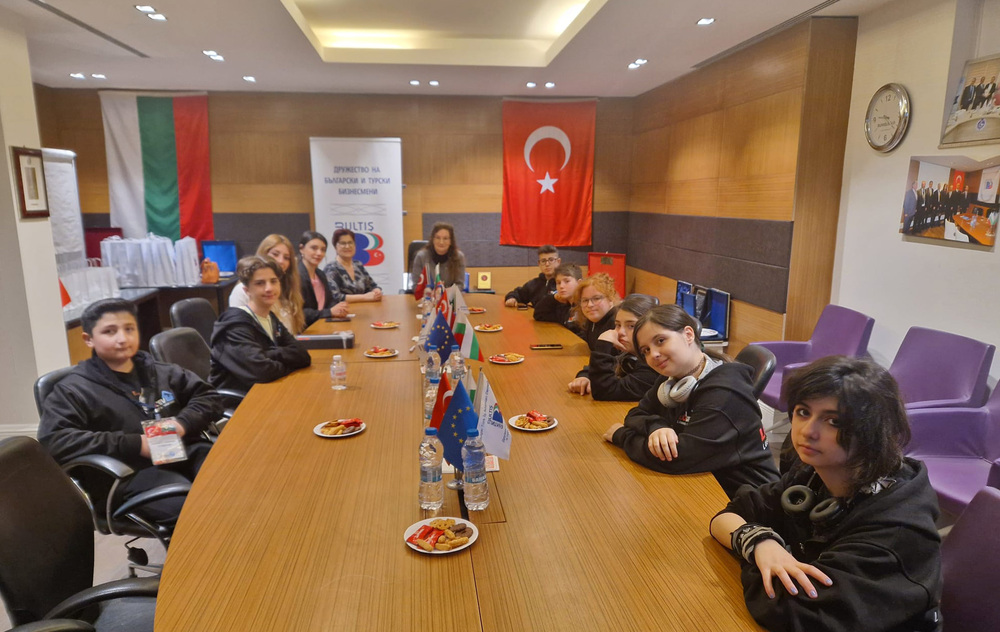 Деца от Турция, преминали лечение за левкемия, гостуваха за първи път в България