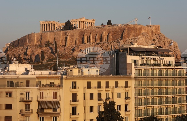 Международната рейтингова агенция "Мудис" (Moody's) повиши кредитния рейтинг на Гърция заради силно фискално възстановяване и стабилност