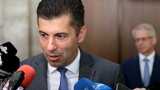 Continue the Change Co-Chair Petkov Confirms Party's Intention to Submit No-confidence Motion