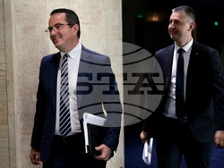 Парламент - заседание