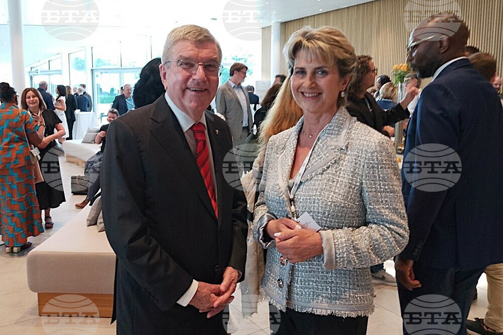 Vesela Lecheva Talks with Outgoing and Incoming International Olympic Committee Presidents