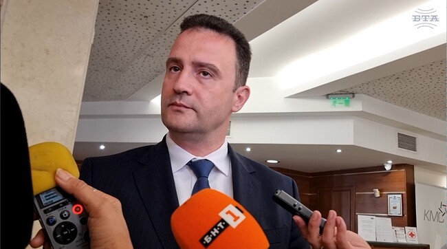 Догодина ще бъде подписан договорът за строителството на 7 и 8 блок на АЕЦ „Козлодуй“, каза министър Станков