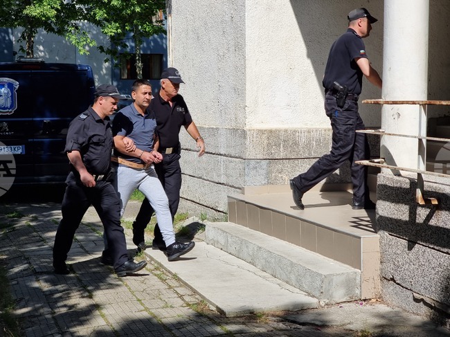 Съдът оправда обвиненият за убийството на 67-годишен мъж в центъра на Кърджали миналото лято