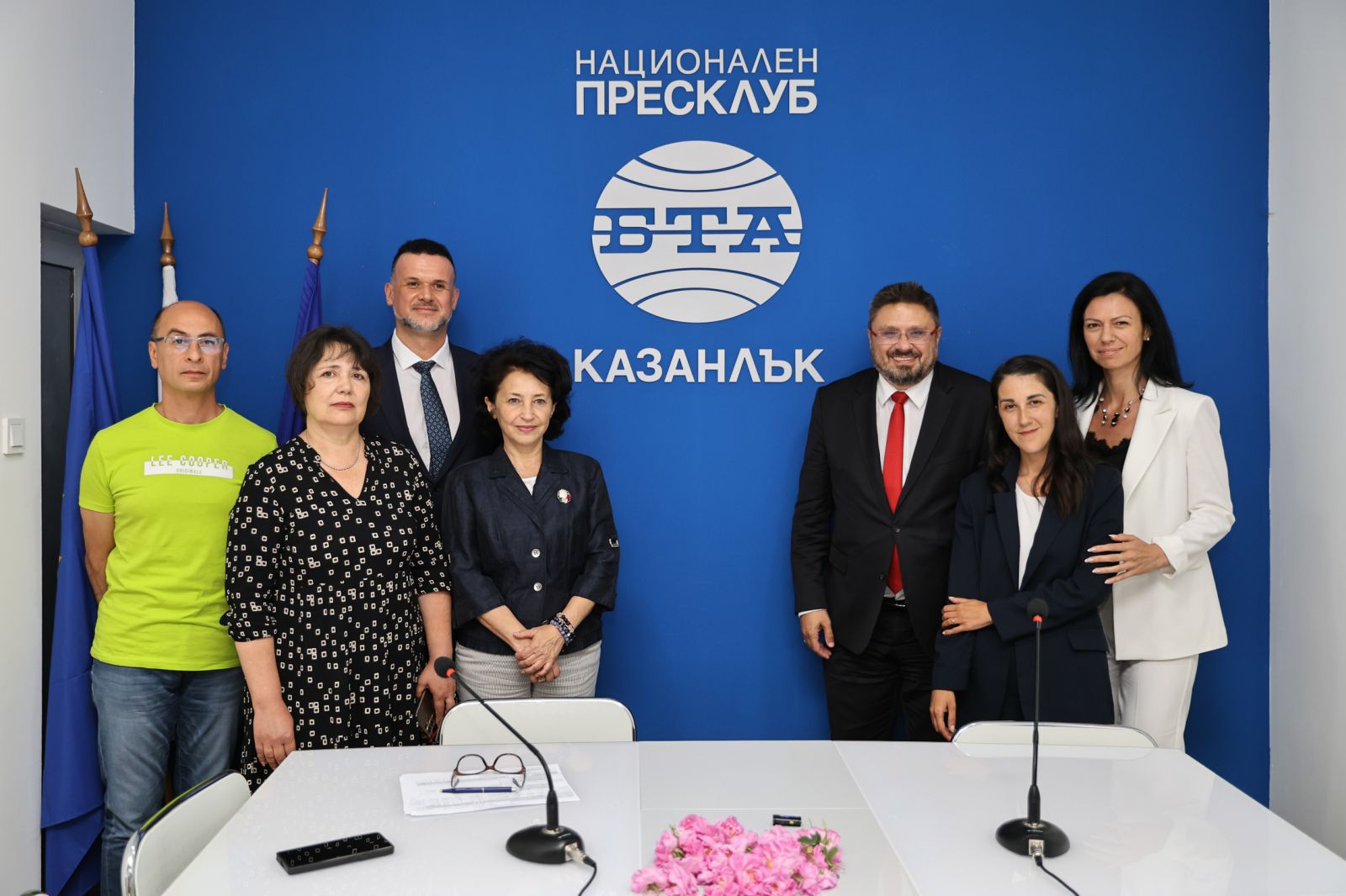 Местна конференция по проекта на БТА "Европа на Балканите: Заедно чрез знание" Местна конференция по проекта на БТА "Европа на Балканите: Заедно чрез знание"