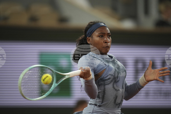 Коко Гоф се класира за полуфиналите на "Ролан Гарос" след победа над Мадисън Кийс в мач с общо 101 непредизвикани грешки