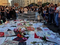 Румъния -  насилие срещу жени - протест