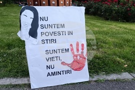 Румъния -  насилие срещу жени - протест