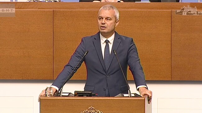 Време е да излезем при българския народ и да чуем какво иска да каже той, се казва в декларация на „Възраждане“