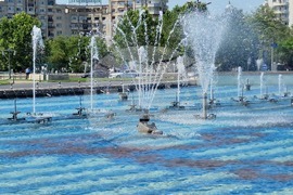 Румъния - Букурещ - топло време