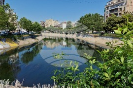 Румъния - Букурещ - топло време