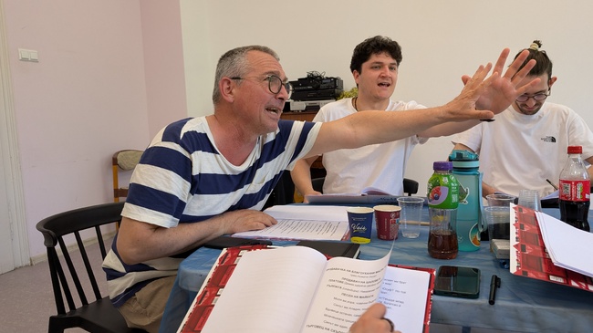 Кукленият театър в Русе подготвя премиерата на мюзикъла "Аладин и вълшебната лампа"