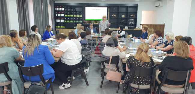 В Тараклия се състоя семинар за представяне на модели за многоезиково образование