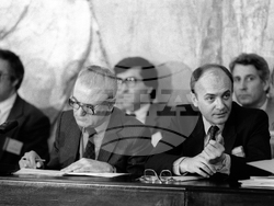 Национална кръгла маса - заседание