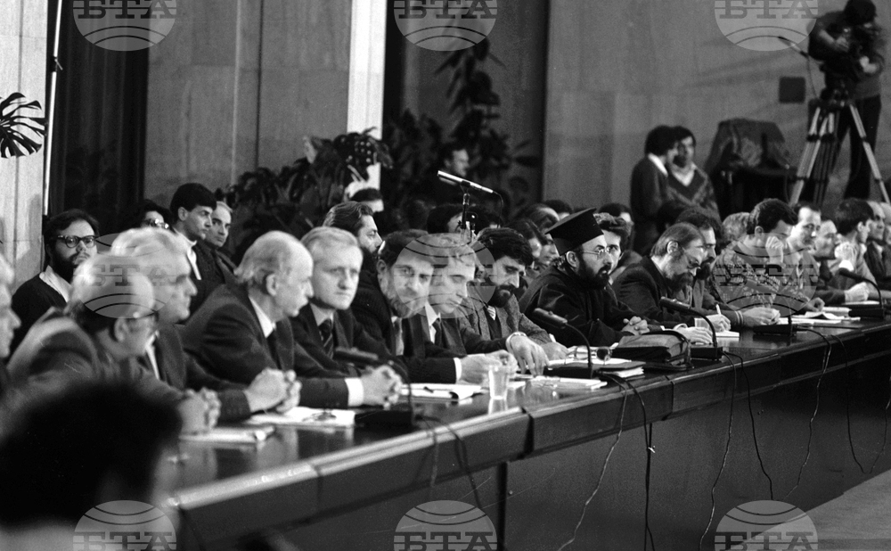 НДК - Кръгла маса