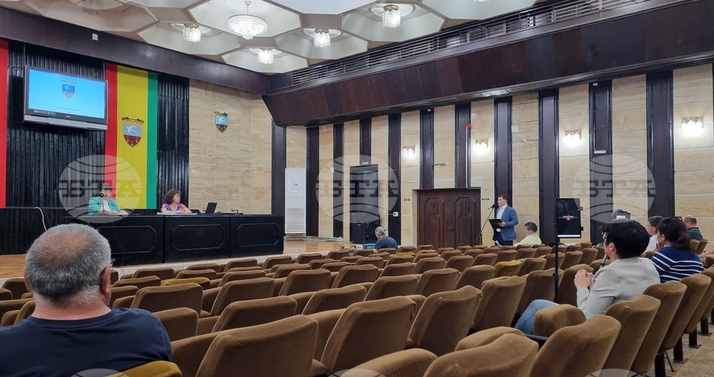 Център за настаняване от семеен тип на стари хора ще заработи в Генерал Тошево от началото на юли