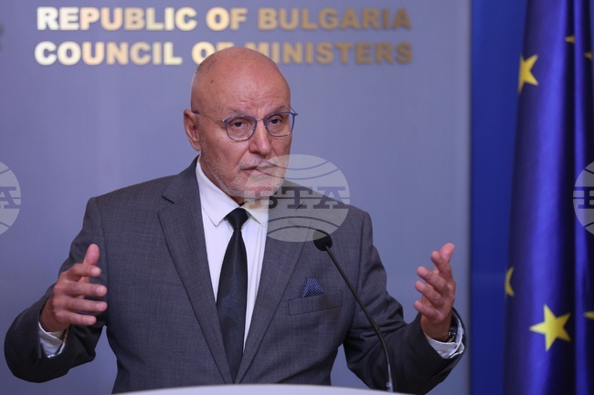 Bulgarian Central Bank Governor: Euro Adoption Is a Gain in Sovereignty, Not a Loss