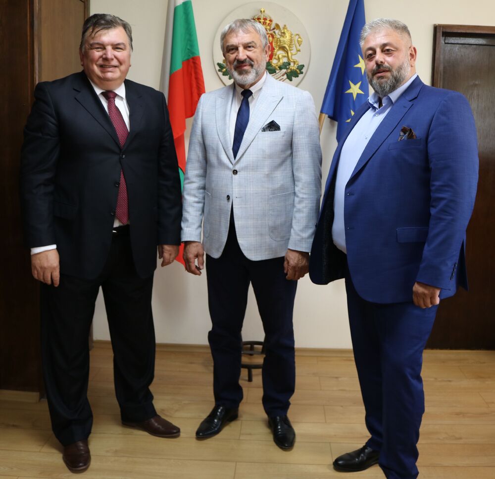 Над ¼ ръст на стокообмена между България и Молдова за 2024 спрямо 2023 година. Посланикът на Молдова бе на посещение в Русе по покана на Драгомир Драганов