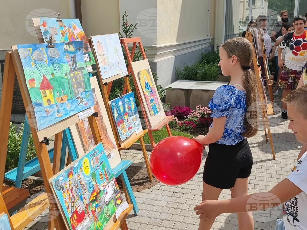 В Ямбол отличиха авторите на най-добрите рисунки от областния кръг на конкурса „С очите си видях бедата”