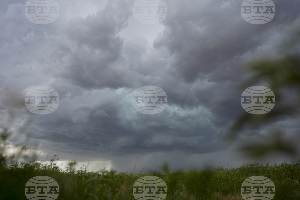 Climate Hail Chasing