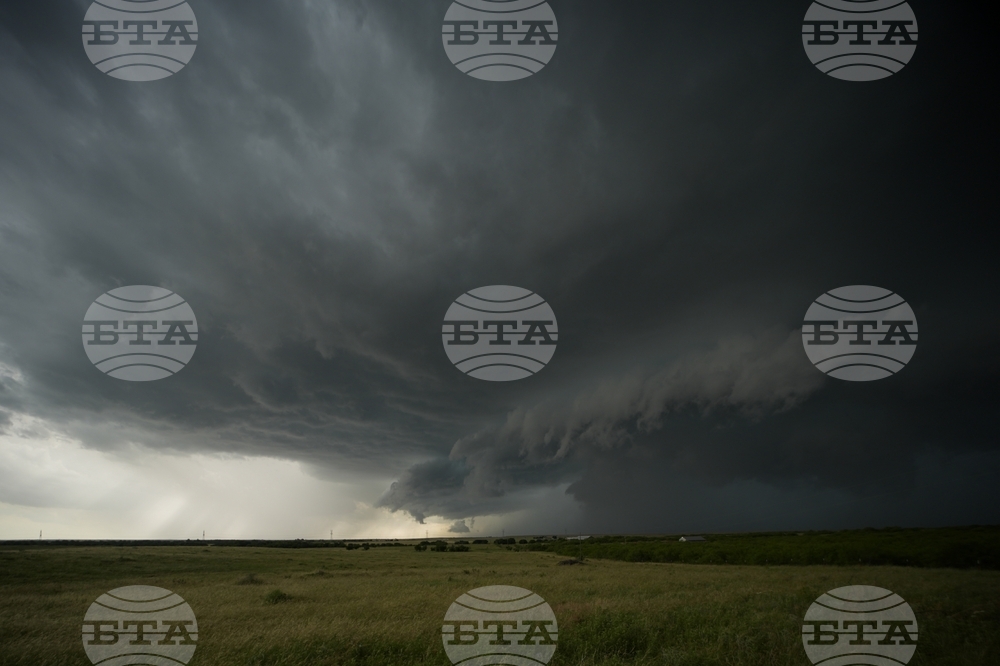 Climate Hail Chasing