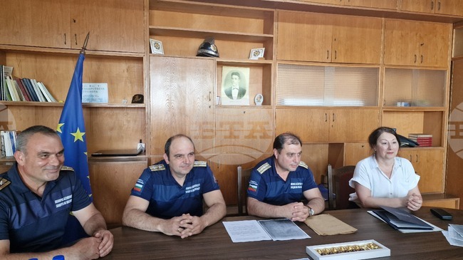 Ценни документи за наводнението в града през 1947 година получи Архивът като дарение от пожарната дирекция в Разград