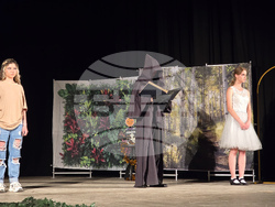 Видин - езикова гимназия - театрално студио - представление