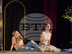 Видин - езикова гимназия - театрално студио - представление