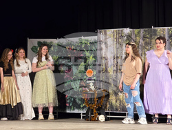 Видин - езикова гимназия - театрално студио - представление