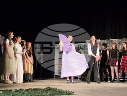 Видин - езикова гимназия - театрално студио - представление