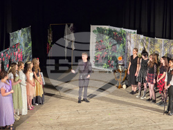 Видин - езикова гимназия - театрално студио - представление