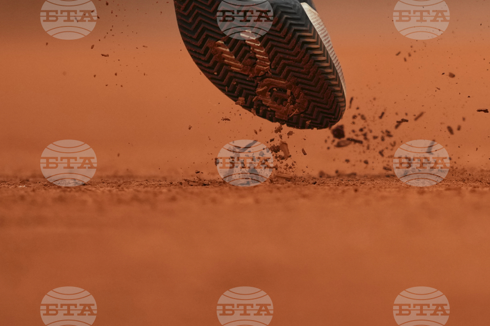 Иван Иванов и Александър Василев се класираха за четвъртфиналите на двойки на Откритото първенство на Франция при юношите