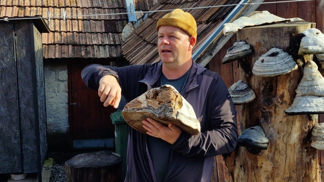 Hats Made from Mushrooms Preserve Unique Craft in Romania and Europe