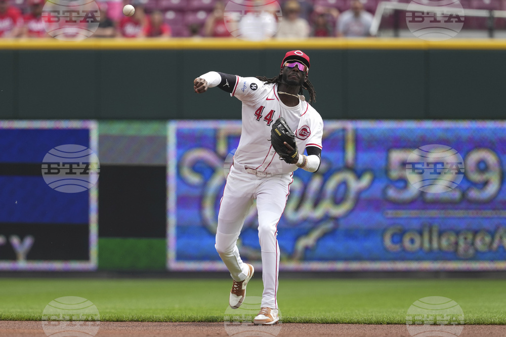 Brewers Reds Baseball