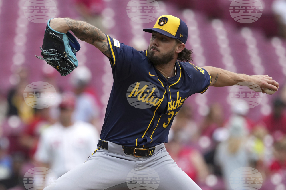Brewers Reds Baseball