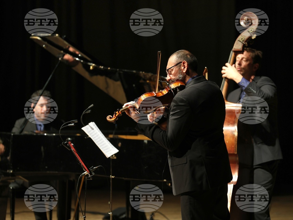 Варна - Музикален фестивал „Варненско лято“