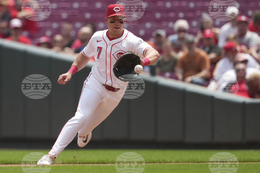 Brewers Reds Baseball