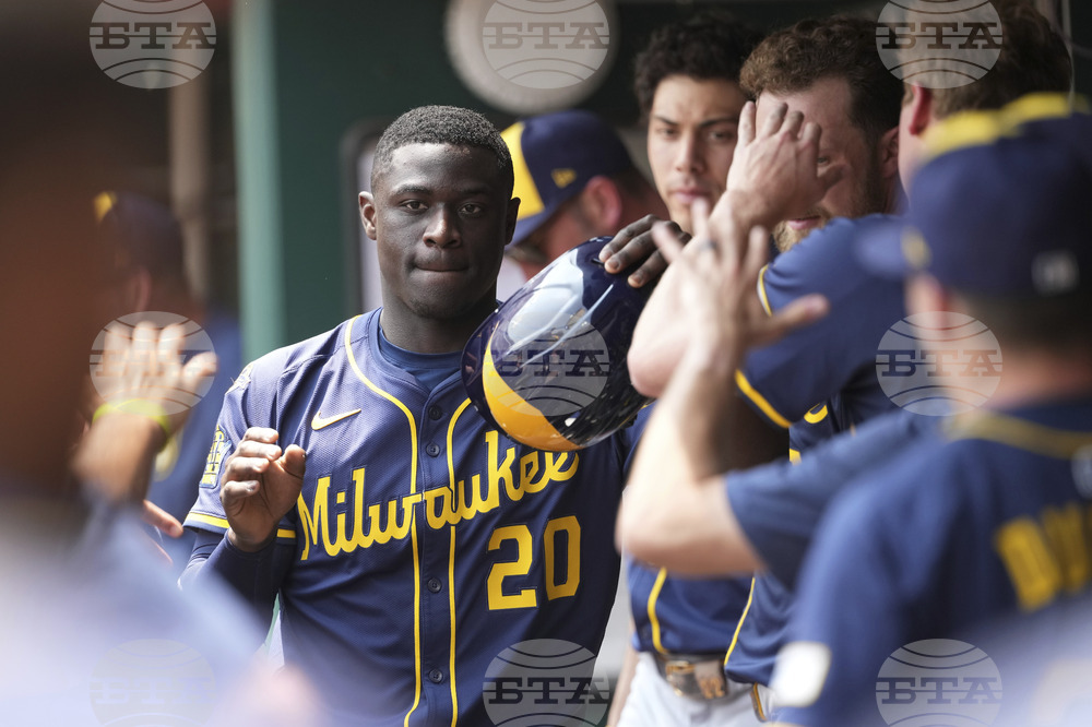 Brewers Reds Baseball
