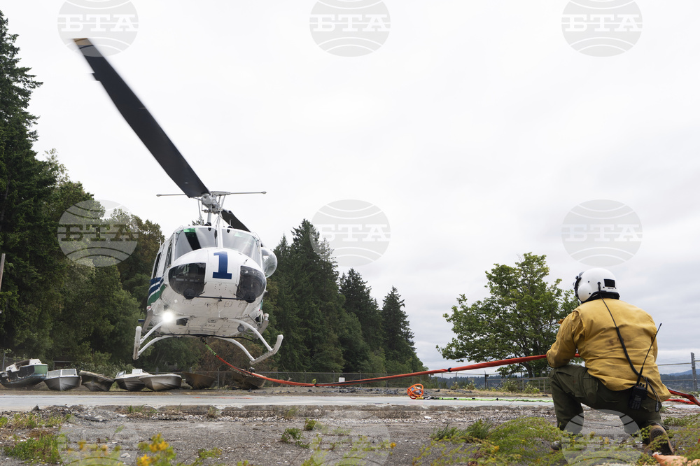 Abandoned Boats Airlifted