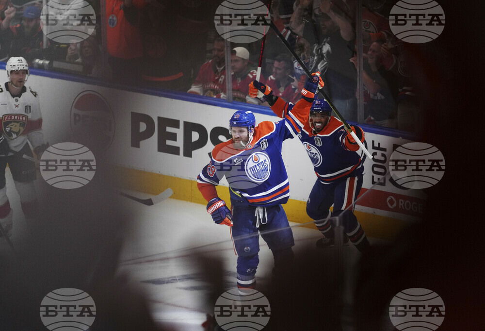 Stanley Cup Panthers Oilers Hockey