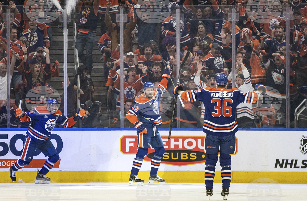 Stanley Cup Panthers Oilers Hockey