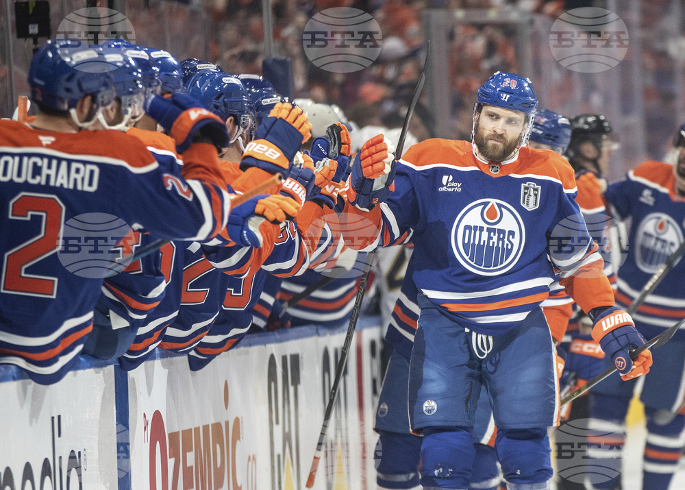 Stanley Cup Panthers Oilers Hockey